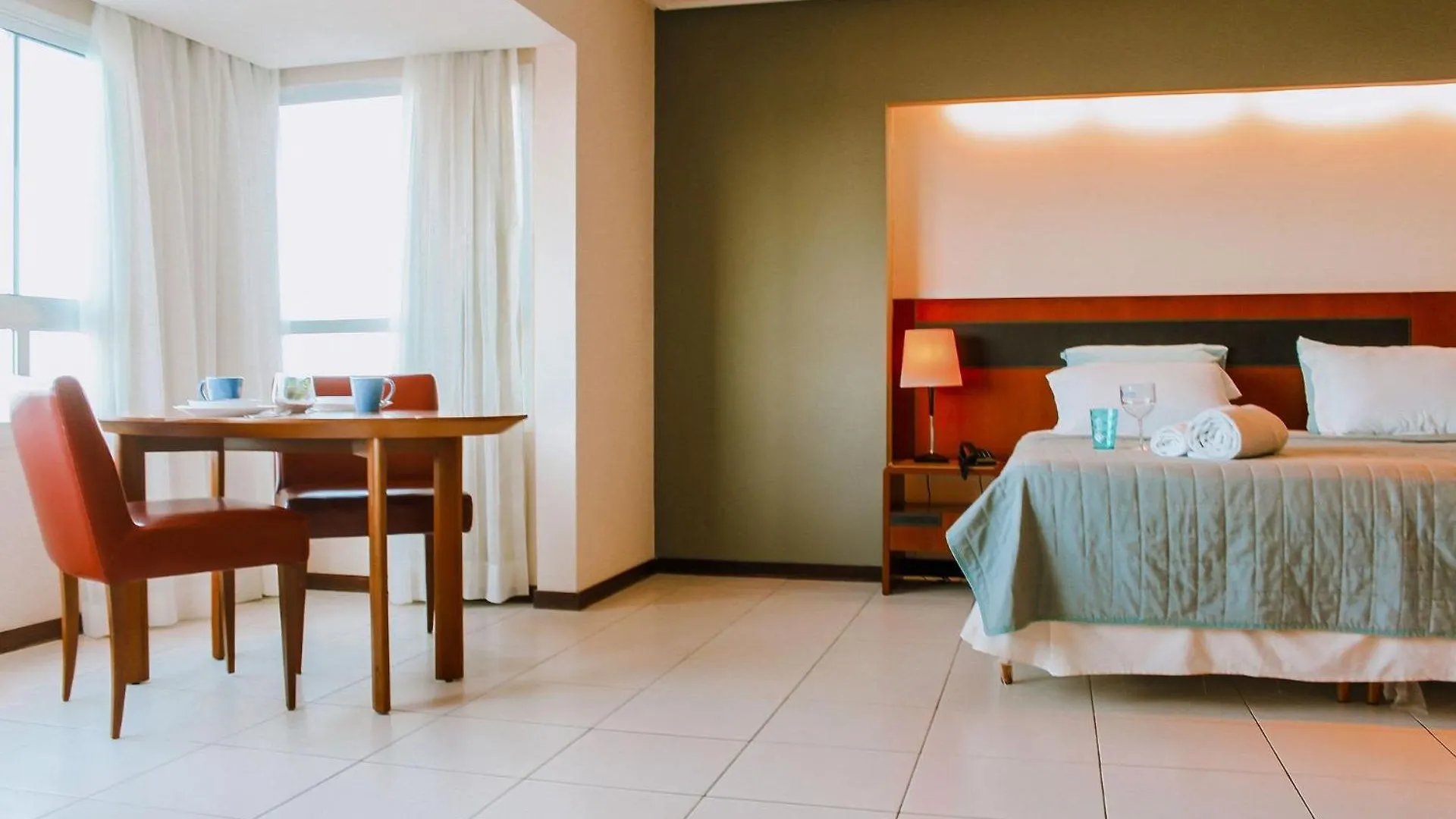 Qavi - Interatlantico Flats Hotel Natal